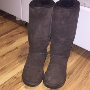 tall brown ugg boots